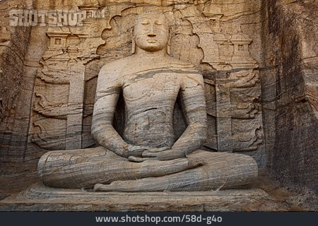 
                Buddha, Gal Vihara                   