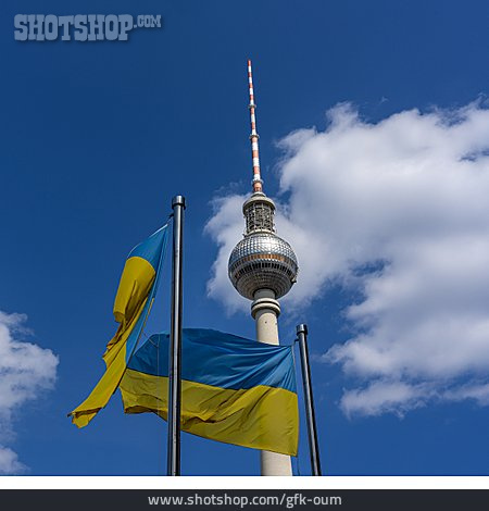 
                Fernsehturm, Nationalflagge, Ukraine                   