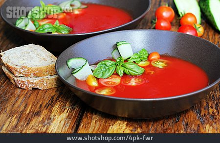
                Kalte Suppe, Gazpacho                   