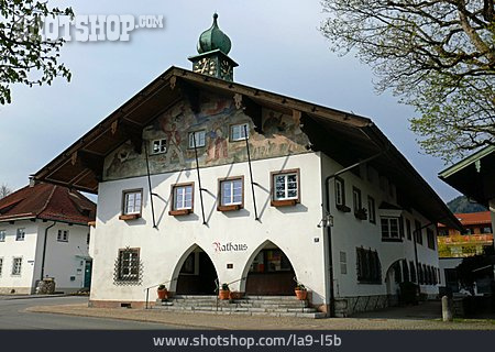 
                Rathaus, Bad Wiessee                   