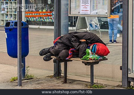 
                Obdachloser, Obdachlosigkeit                   
