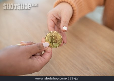 
                Bezahlen, Bitcoin, Kryptowährung                   