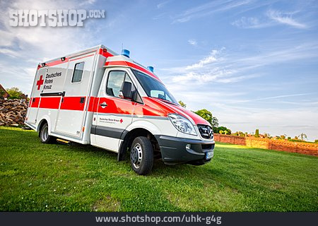 
                Krankenwagen, Notarzt, Deutsches Rotes Kreuz                   