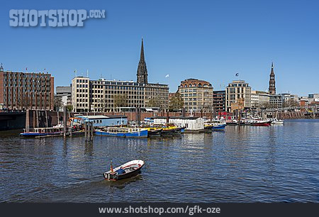 
                Hamburg, Hamburger Hafen                   