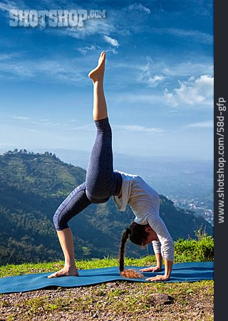 
                Strecken, Yoga, Rückbeuge, Flexibilität                   