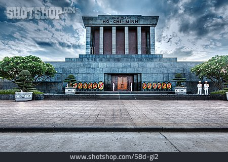 
                Hanoi, Ho-chi-minh-mausoleum                   