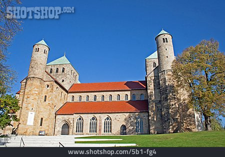 
                Hildesheim, Michaeliskirche                   
