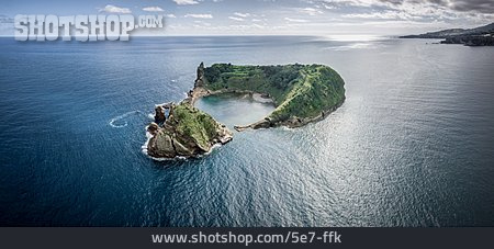 
                Insel, Azoren, Islet Of Vila Franca Do Campo                   