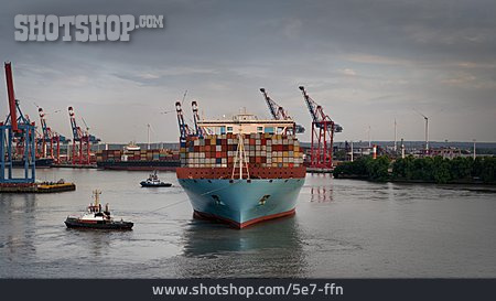 
                Industrie, Logistik, Containerschiff                   