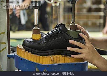 
                Schuhe, Asiatisch, Herstellung, Schuhfabrik                   
