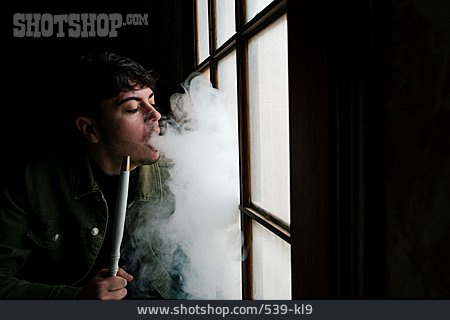 
                Rauchen, Wasserpfeife, Shisha                   