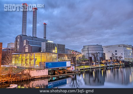 
                Heizkraftwerk, Heizkraftwerk Berlin-mitte                   