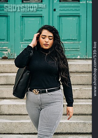 
                Mode, Style, Outfit, Mehrgewichtig, Body-positivity                   