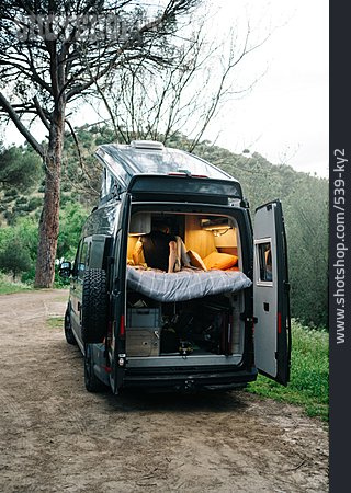 
                Bett, Campingbus, Mobiles Zuhause                   