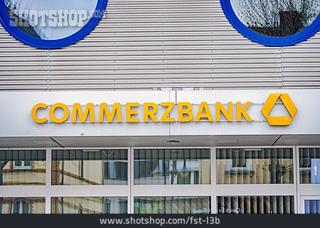 
                Commerzbank                   