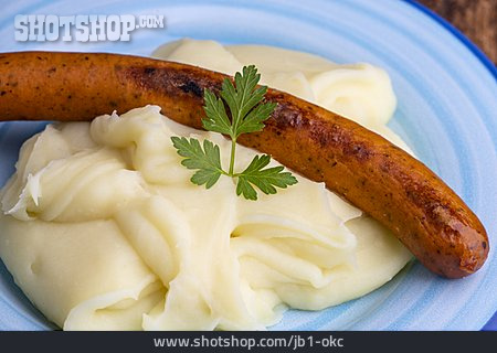 
                Bratwurst, Kartoffelbrei                   