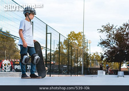 
                Junge, Skater, Skateboard, Skatepark                   