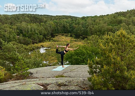 
                Balance, Natarajasana, Outdoor Yoga                   