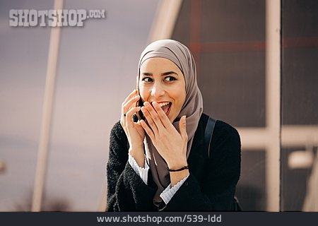 
                überraschung, Urban, Muslimin, Telefonanruf                   