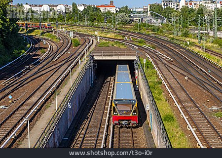 
                Tracks, S-bahn, Rail                   