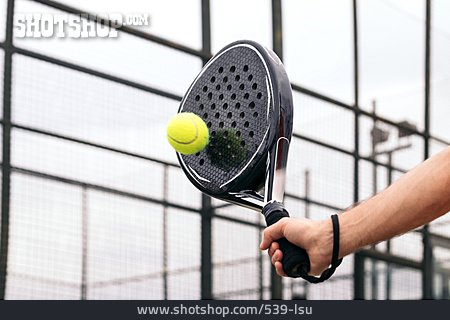 
                Ball, Schläger, Padel-tennis                   