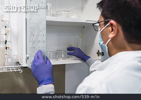 
                Wissenschaftler, Arbeitsplatz, Labor                   