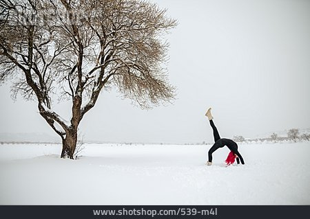 
                Winter, Yoga                   