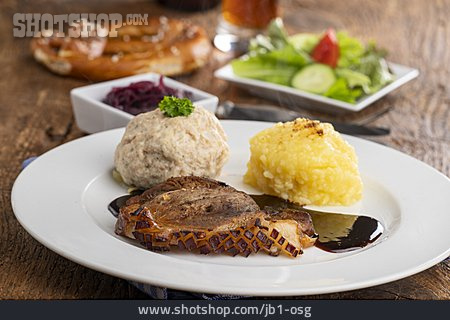 
                Schweinebraten, Deutsche Küche, Mittagessen                   