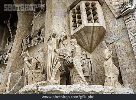 
                Sagrada Família, Passionsfassade, Modernisme                   