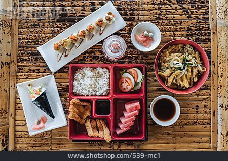
                Mahlzeit, Japanische Küche, Mittagessen, Bento                   