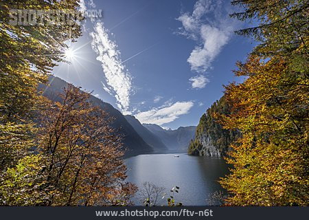
                Herbst, Königssee, Berchtesgadener Alpen                   