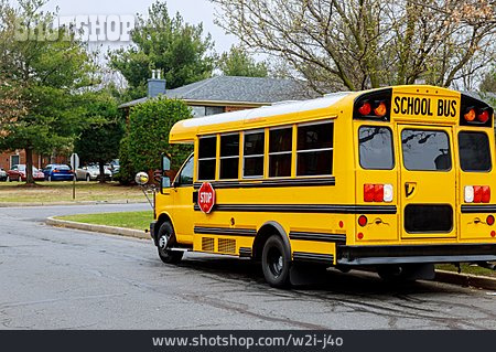
                Schulbus, School Bus                   