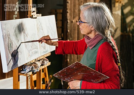 
                Senior, Painting, Artist                   