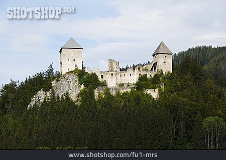 
                Burg Gallenstein                   