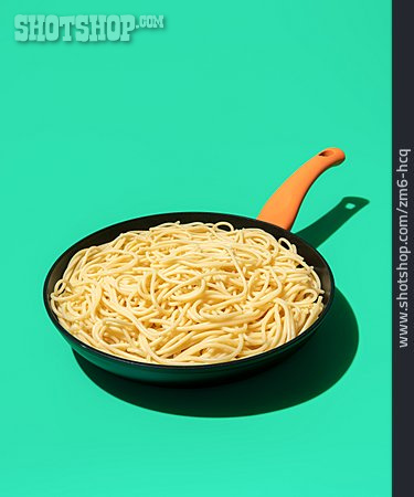 
                Spaghetti, Pfanne                   