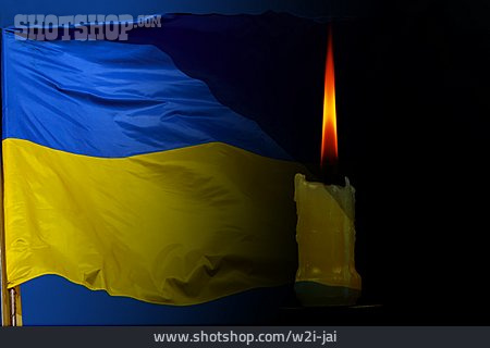 
                Kerzenlicht, Hoffnung, Ukraine                   