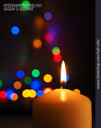 
                Weihnachten, Kerze, Kerzenlicht                   