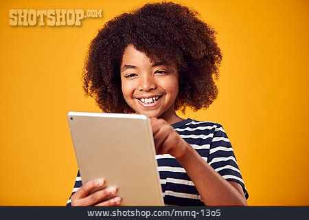 
                Lächeln, Benutzen, Tablet-pc, Person Of Color                   