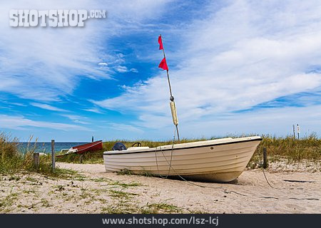 
                Strand, Ostsee, Fischerboot                   