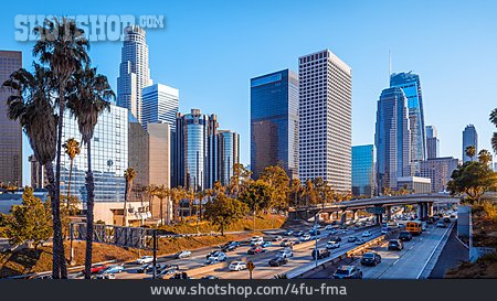 
                Hochhäuser, Los Angeles, Stadtautobahn                   