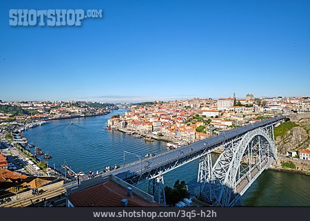 
                Porto, Douro, Ponte Luís I                   