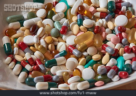 
                Medizin, Medikament, Tablettensucht                   