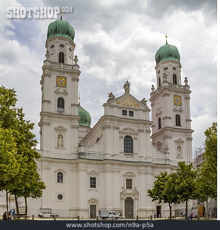 
                Passau, Dom St. Stephan                   