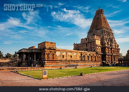 
                Brihadishvara-tempel                   