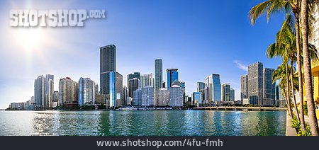 
                Skyline, Miami, Miami River                   