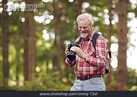 
                Senior, Lächeln, Spaziergang, Fotografie, Hobby                   
