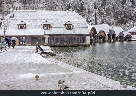
                Winter, Bootshaus, Königssee                   