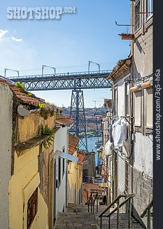 
                Altstadt, Gasse, Porto                   