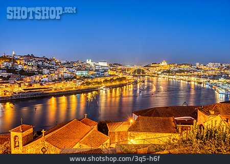 
                Porto, Douro                   