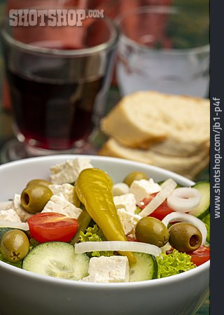 
                Griechischer Salat, Fetasalat                   
